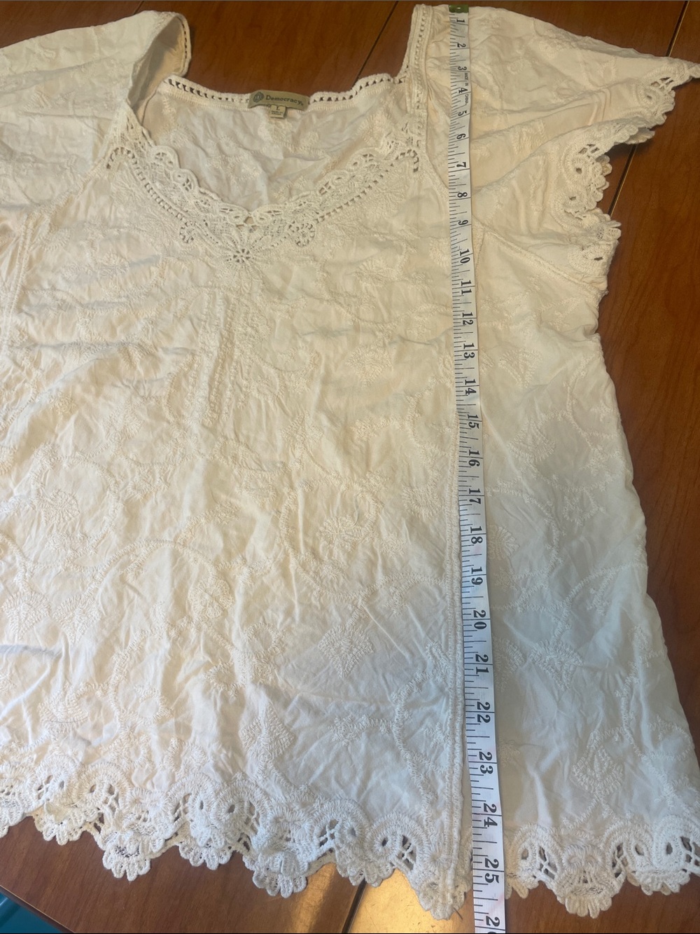 EUC Democracy Boho Cream embroidered Tunic size L - Picture 10 of 12